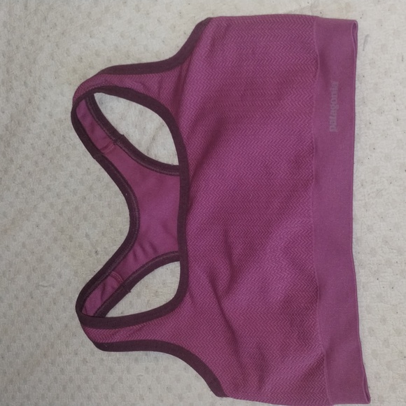 Patagonia purple sports bra - Picture 2 of 8